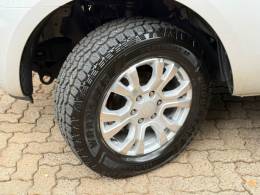 FORD - RANGER - 2017/2017 - Prata - R$ 125.900,00