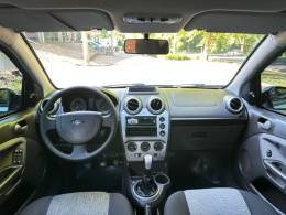 FORD - FIESTA - 2012/2013 - Branca - R$ 35.900,00