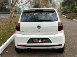 VOLKSWAGEN - FOX - 2010/2011 - Branca - R$ 38.900,00