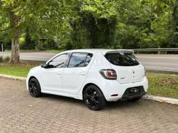 RENAULT - SANDERO - 2015/2016 - Branca - R$ 61.900,00