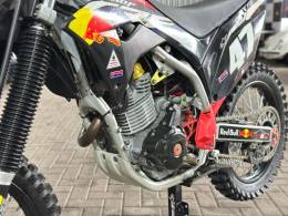 HONDA - CRF 250F - 2020/2020 - Preta - R$ 35.900,00
