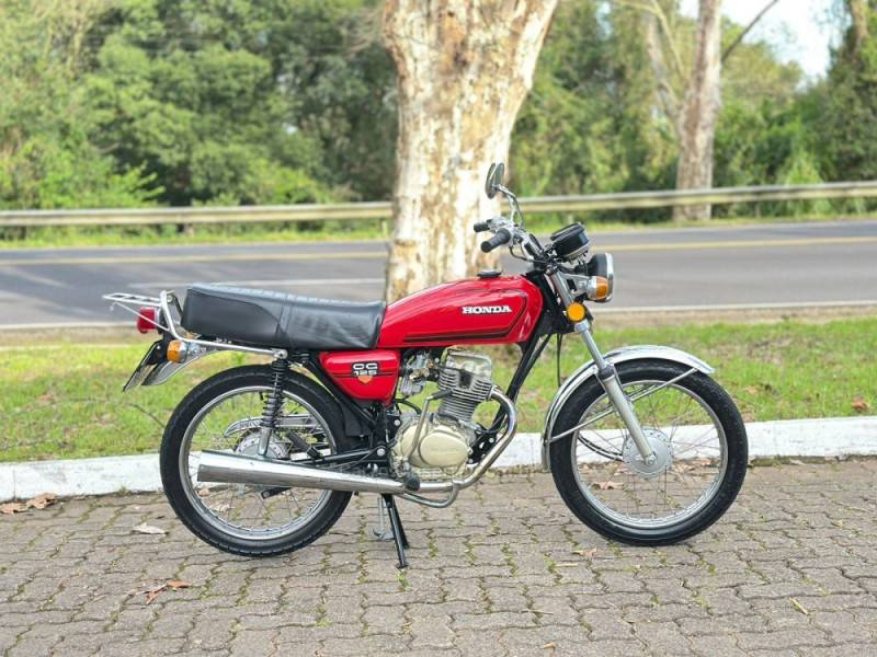 HONDA - CG 125 - 1982/1982 - Vermelha - R$ 10.900,00