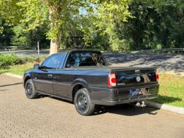 VOLKSWAGEN - SAVEIRO - 2009/2010 - Preta - R$ 39.900,00