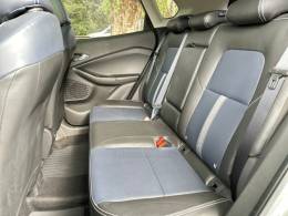 CHEVROLET - TRACKER - 2023/2024 - Prata - R$ 127.900,00