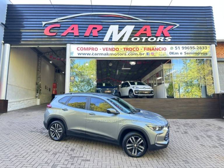 CHEVROLET - TRACKER - 2023/2024 - Prata - R$ 109.900,00
