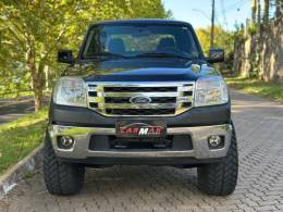 FORD - RANGER - 2010/2011 - Preta - R$ 96.900,00