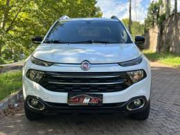 FIAT - TORO - 2017/2017 - Branca - R$ 99.900,00