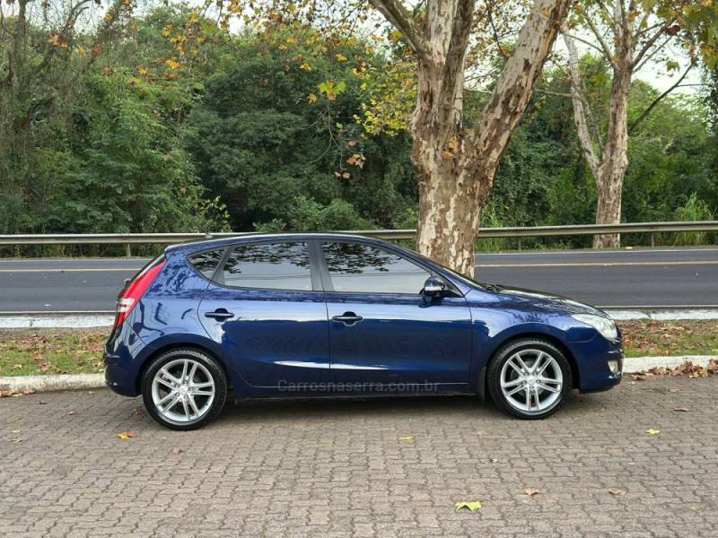 HYUNDAI - I30 - 2010/2010 - Azul - R$ 43.900,00
