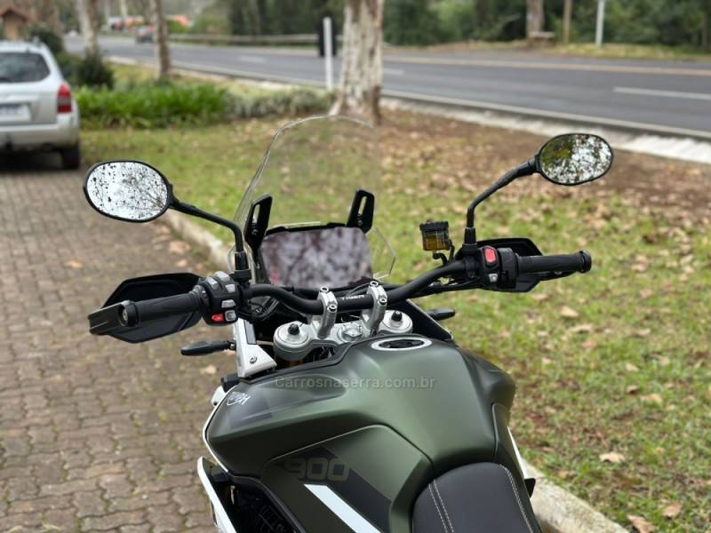 TRIUMPH - TIGER 900 RALLY PRO - 2021/2022 - Verde - R$ 62.900,00