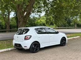 RENAULT - SANDERO - 2015/2016 - Branca - R$ 61.900,00