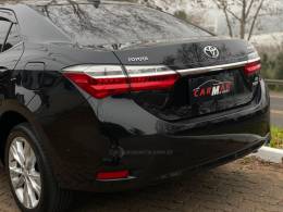 TOYOTA - COROLLA - 2019/2019 - Preta - R$ 108.900,00