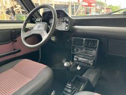 FIAT - UNO - 1991/1991 - Branca - R$ 18.900,00