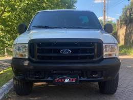 FORD - F-250 - 2001/2001 - Branca - R$ 149.900,00