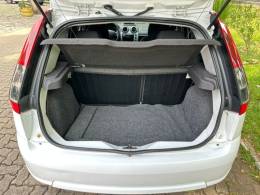 FORD - FIESTA - 2012/2013 - Branca - R$ 34.900,00