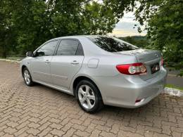 TOYOTA - COROLLA - 2012/2013 - Prata - R$ 69.900,00