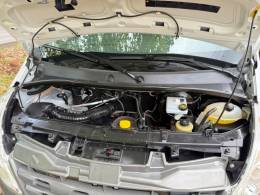 RENAULT - MASTER - 2019/2020 - Branca - R$ 157.900,00