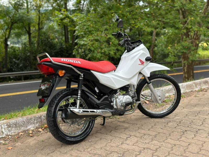 HONDA - POP 110I - 2021/2021 - Branca - R$ 10.900,00