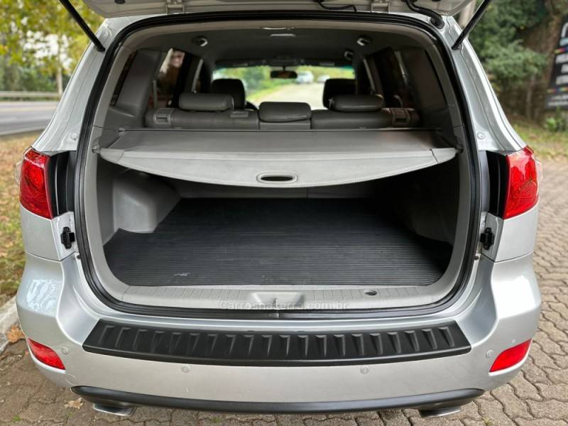 HYUNDAI - SANTA FÉ - 2010/2010 - Prata - R$ 49.900,00