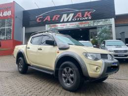 MITSUBISHI - L200 SAVANA - 2015/2015 - Bege - R$ 142.900,00