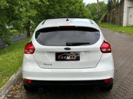 FORD - FOCUS - 2019/2019 - Branca - R$ 79.900,00