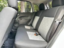 FORD - FIESTA - 2012/2013 - Branca - R$ 34.900,00