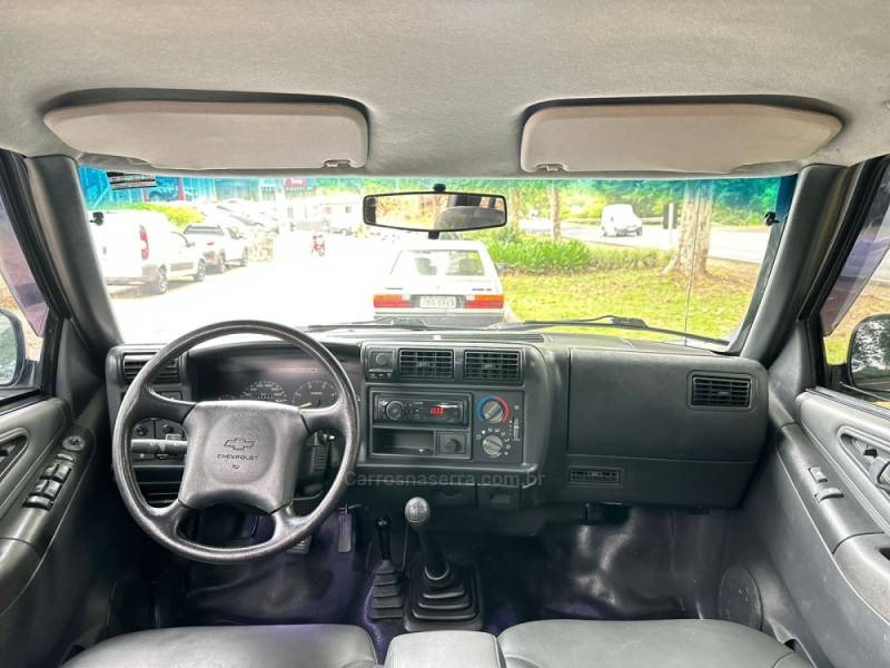 CHEVROLET - S10 - 2000/2000 - Branca - R$ 65.900,00