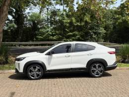 FIAT - FASTBACK - 2023/2023 - Branca - R$ 115.900,00