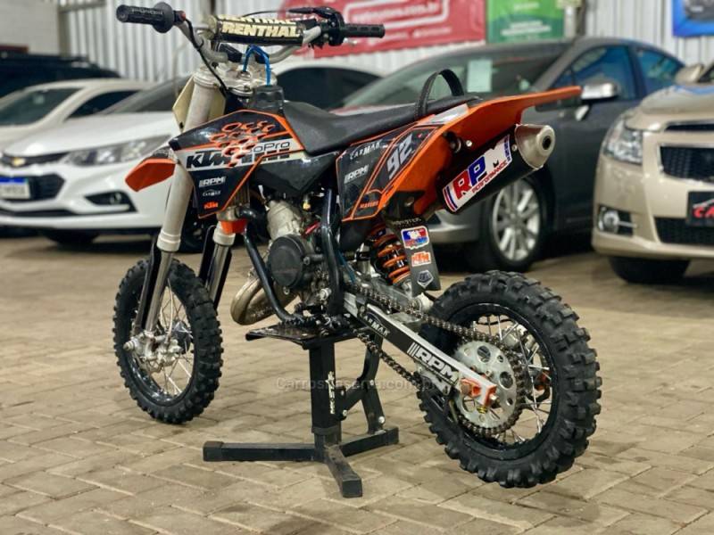 KTM - SX - 2011/2012 - Preta - R$ 15.000,00