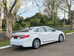 HYUNDAI - AZERA - 2014/2015 - Branca - R$ 99.900,00