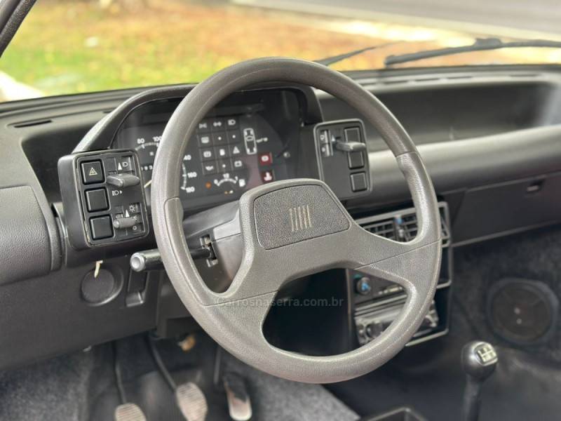 FIAT - UNO - 1991/1991 - Branca - R$ 18.900,00