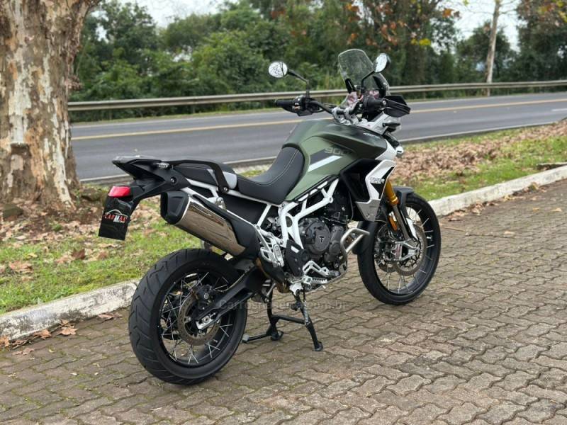 TRIUMPH - TIGER 900 RALLY PRO - 2021/2022 - Verde - R$ 62.900,00