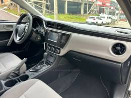 TOYOTA - COROLLA - 2017/2018 - Preta - R$ 92.900,00