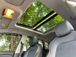 CHEVROLET - TRACKER - 2023/2024 - Prata - R$ 127.900,00