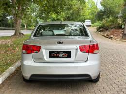 KIA MOTORS - CERATO - 2010/2011 - Prata - R$ 49.900,00