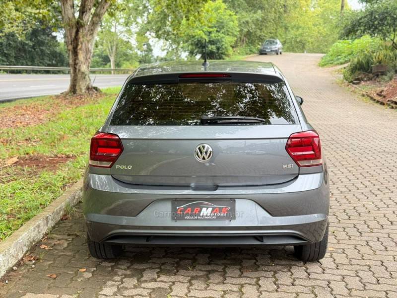 VOLKSWAGEN - POLO - 2019/2020 - Cinza - R$ 69.900,00