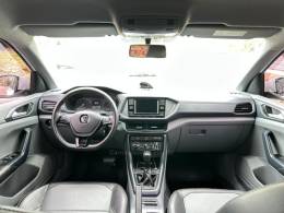 VOLKSWAGEN - T-CROSS - 2020/2020 - Branca - R$ 94.900,00