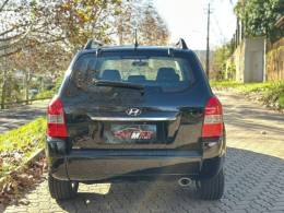 HYUNDAI - TUCSON - 2012/2013 - Preta - R$ 52.900,00