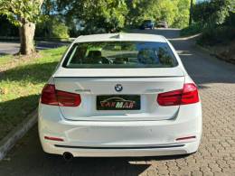 BMW - 320I - 2016/2017 - Branca - R$ 125.900,00