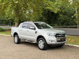 FORD - RANGER - 2017/2017 - Prata - R$ 125.900,00
