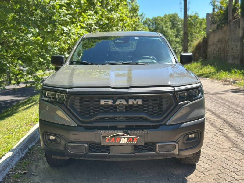 RAM - RAMPAGE - 2023/2024 - Cinza - R$ 205.900,00